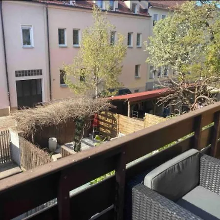 Apartman Schoene Ruhige Gegend Aber Zentral Mit Terrasse!!! *